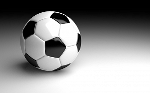 Piłka nożna w kolorze białym z czarnymi pięciokątnymi czarnymi elementami. Grafika przygotowana przez wsyperek (Pixabay).